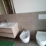 Apartment Per 4 Persone Con Due Da Letto E Cucina Carrù