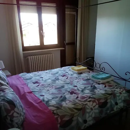 Per 4 Persone Con Due Da Letto E Cucina Apartment Carrù
