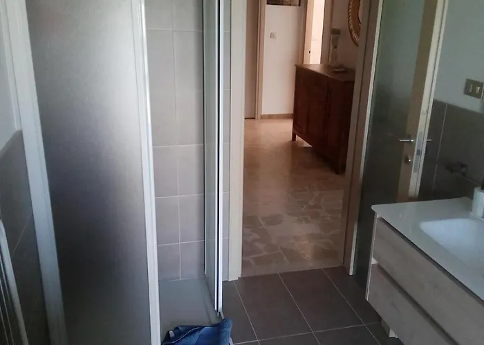 Per 4 Persone Con Due Da Letto E Cucina Apartmán *