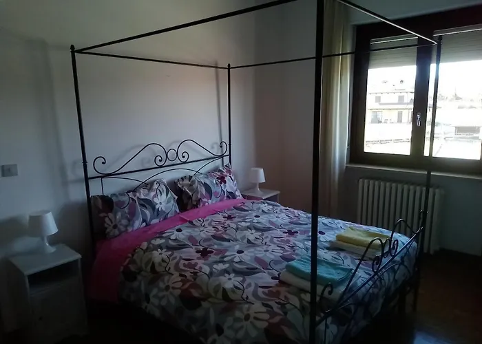 Апартаменты Per 4 Persone Con Due Da Letto E Cucina *